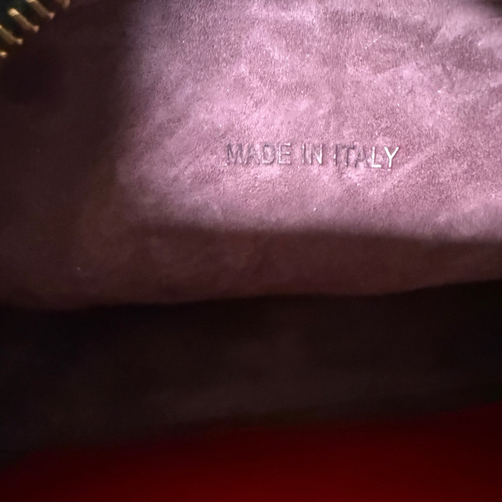 Valentino black v logo oval shape crossbody - Picture 7 of 9